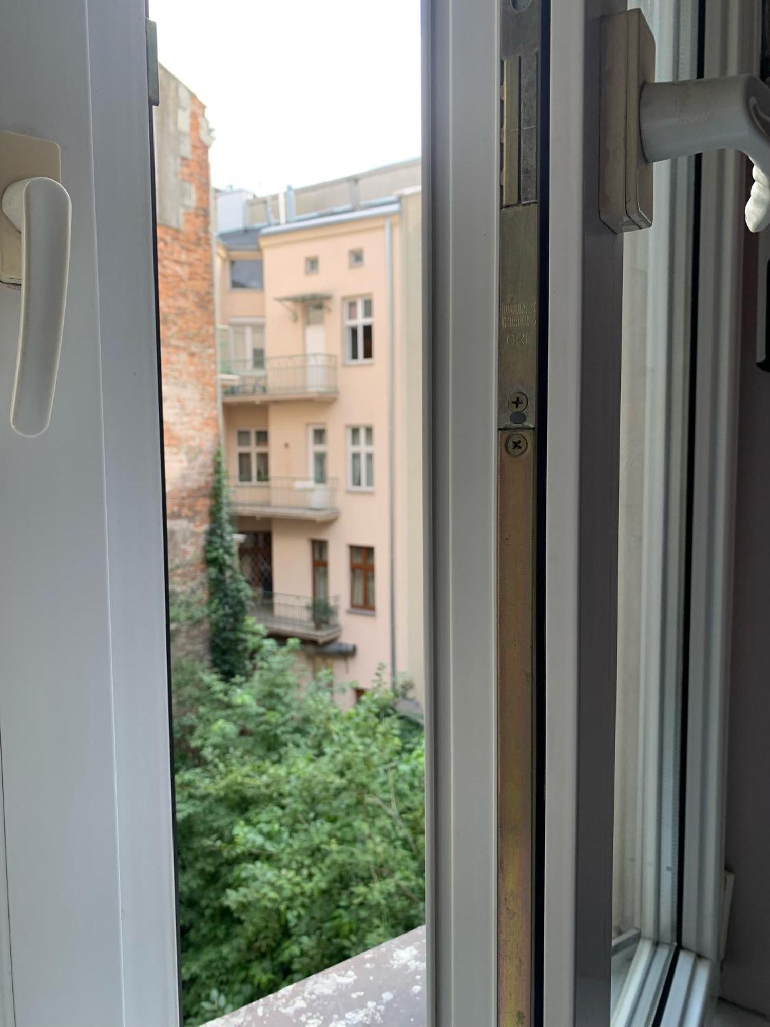 Appartement Apartament Gold Jasmine à Cracovie Extérieur photo